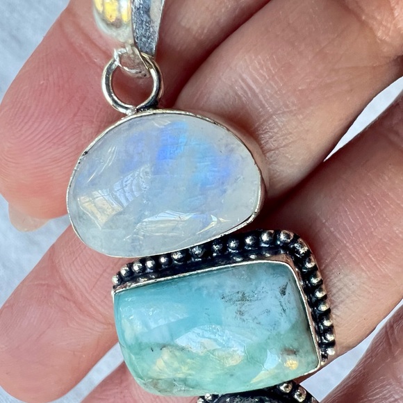 925 Trifecta Rainbow Flash Moonstone + Larimar + Labradorite Pendant Necklace - Picture 6 of 9